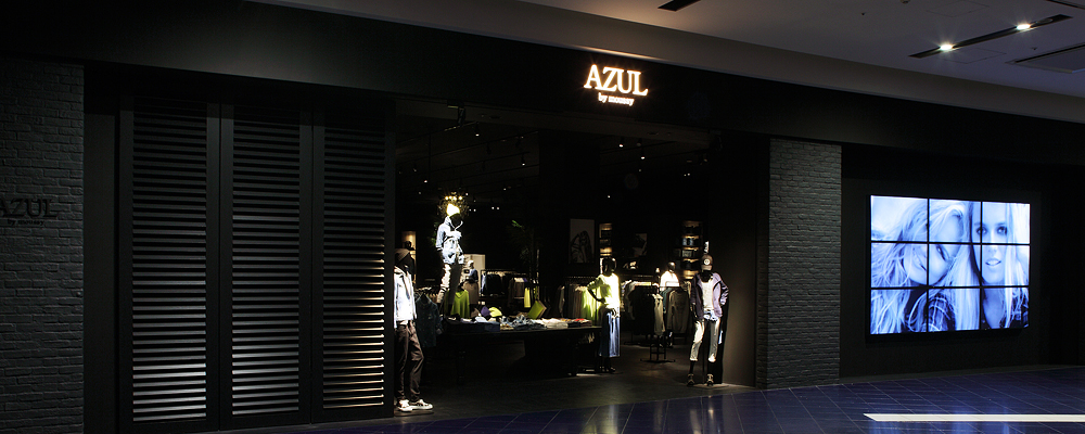 AZUL by moussy スマーク伊勢崎